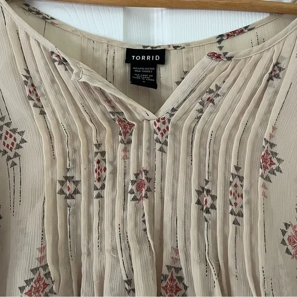 Torrid 3/4 Sleeve Blouse 2X - Picture 5 of 9